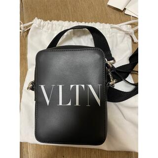 VLTN ショルダーバッグ