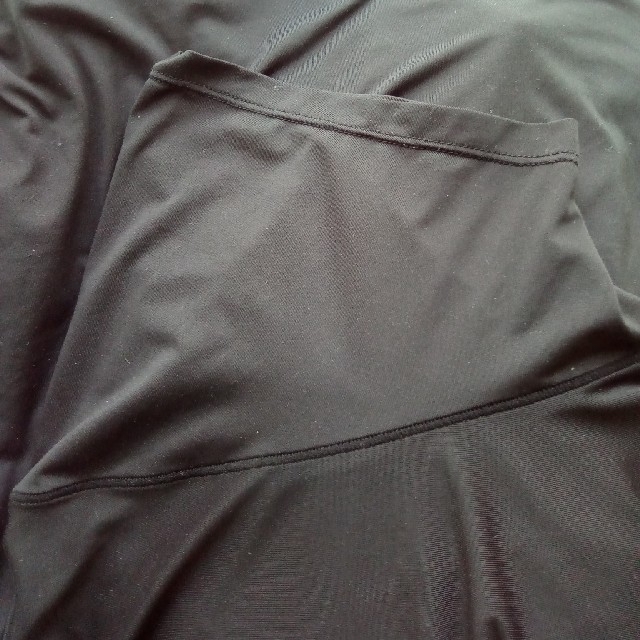 UNIQLO(ユニクロ)のUNIQLO　AIRism　半袖　Tシャツ　L　ブラック メンズのトップス(Tシャツ/カットソー(半袖/袖なし))の商品写真