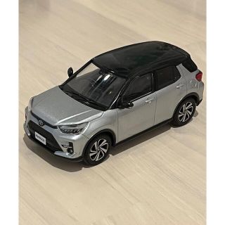 トヨタ　ライズ非売品ミニカー