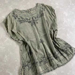 グリモワール(Grimoire)のused レトロ 刺繍 トップス 古着 ヴィンテージ vintage(Tシャツ(半袖/袖なし))