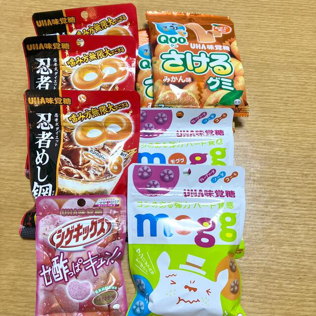 UHA味覚糖(ユーハミカクトウ)の確認用　UHA味覚糖　グミ　シリーズ 食品/飲料/酒の食品(菓子/デザート)の商品写真