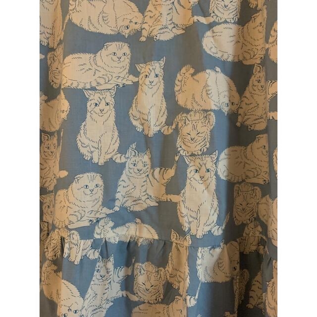didizizi(ディディジジ)の【新品タグ付】didizizi✴︎猫ポーズスカート レディースのスカート(ひざ丈スカート)の商品写真