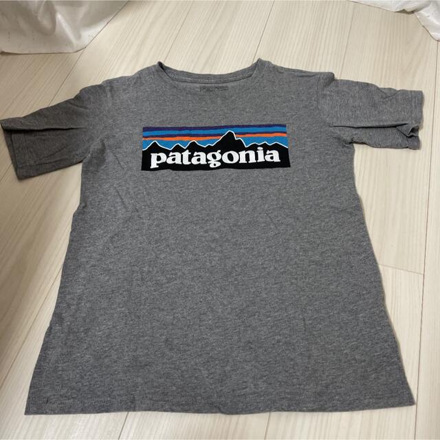 patagonia(パタゴニア)のパタゴニア　キッズTシャツ　140 キッズ/ベビー/マタニティのキッズ服男の子用(90cm~)(Tシャツ/カットソー)の商品写真