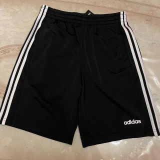 アディダス(adidas)のadidasハーフパンツ 未使用タグ付き！(ショートパンツ)