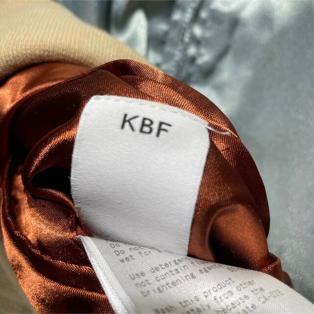 KBF(ケービーエフ)のKBF ケービーエフ スカジャン ナイロンジャケット SIZE one レディースのジャケット/アウター(スカジャン)の商品写真