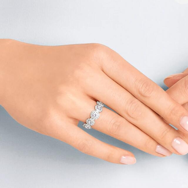 SWAROVSKI(スワロフスキー)の新品スワロフスキー  Angelic リング　55 レディースのアクセサリー(リング(指輪))の商品写真