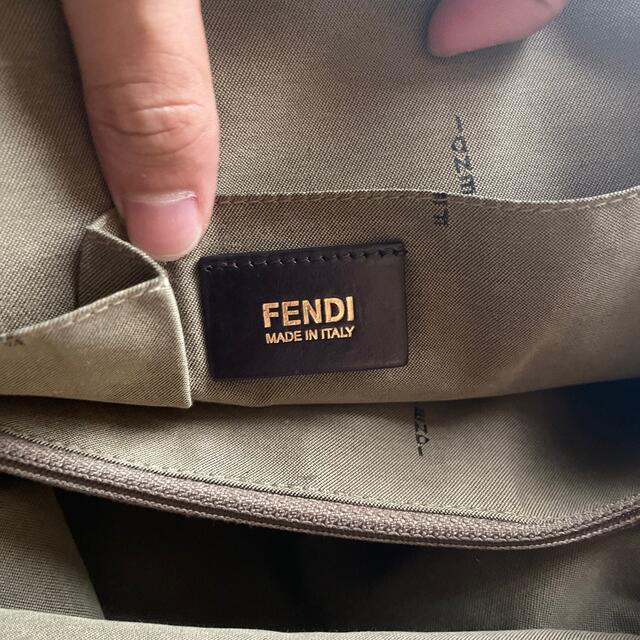 FENDI(フェンディ)のfendi フェンディ　ハンドバッグ　カメレオン　レザー　FF金具 レディースのバッグ(ハンドバッグ)の商品写真