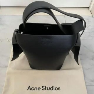 アクネストゥディオズ(Acne Studios)のAcneStudios Musubi Mini アクネストゥディオズ　ムスビ(ショルダーバッグ)