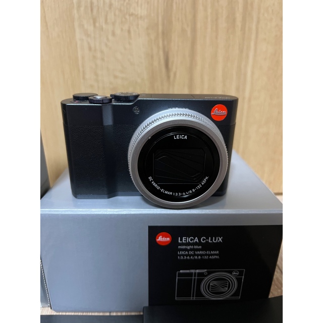 LEICA(ライカ)のLeica C-LUX MIDNIGHT-BLUEコンパクトデジカメ スマホ/家電/カメラのカメラ(コンパクトデジタルカメラ)の商品写真