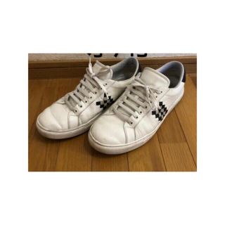 BOTTEGA VENETA(スニーカー ・ ホワイト/白色系)のフリマ BOTTEGA VENETA(スニーカー ・ ホワイト/白色系)のフリマ