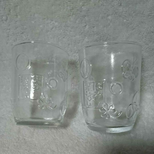 ハローキティ 清涼グラス 2個セット エンタメ/ホビーのおもちゃ/ぬいぐるみ(キャラクターグッズ)の商品写真
