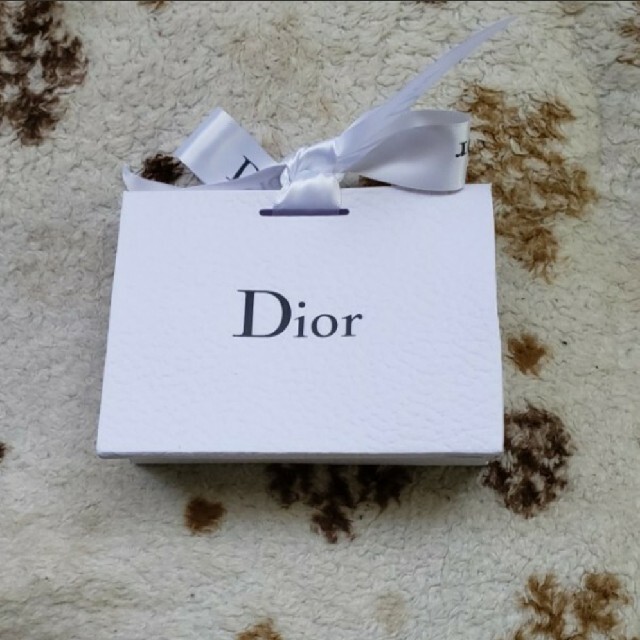 Dior ディオール アディクト リップ グロウ オイル 020 マホガニー