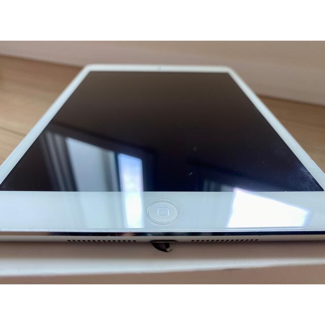 Apple(アップル)のiPad mini 2 16GB wifiモデル　シルバーApple スマホ/家電/カメラのPC/タブレット(タブレット)の商品写真