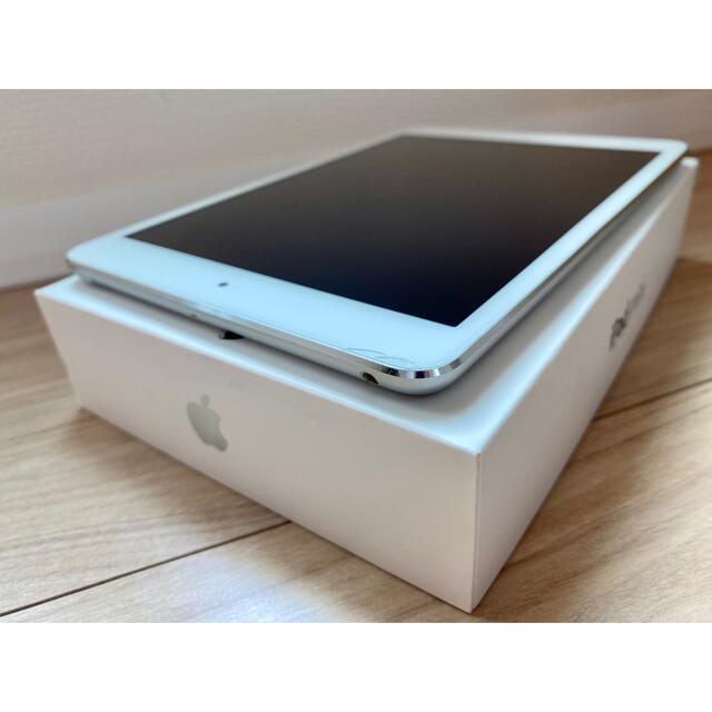 Apple(アップル)のiPad mini 2 16GB wifiモデル　シルバーApple スマホ/家電/カメラのPC/タブレット(タブレット)の商品写真