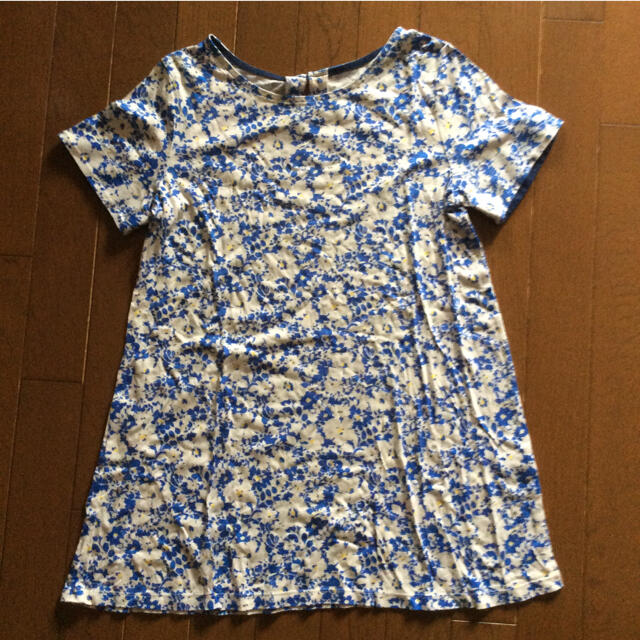 ベルメゾン(ベルメゾン)の花柄チュニックTシャツ レディースのトップス(チュニック)の商品写真