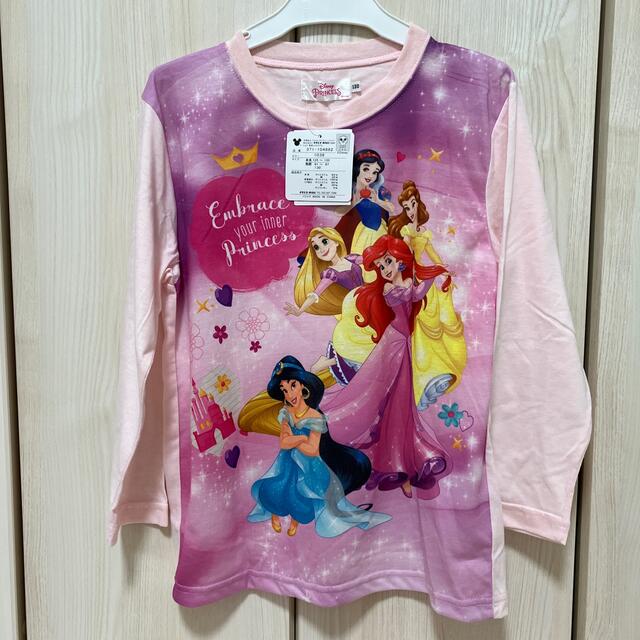 Disney(ディズニー)の（130）上下セット　パジャマ キッズ/ベビー/マタニティのキッズ服女の子用(90cm~)(パジャマ)の商品写真