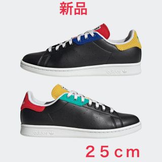 アディダス(adidas)の【新品未使用】スタンスミス　黒　アディダスオリジナルス　ユニセックス　25センチ(スニーカー)