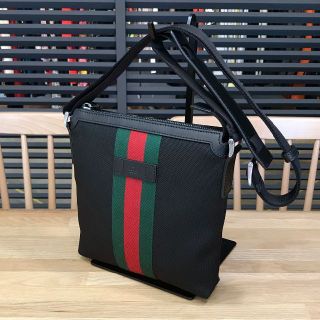 グッチ(Gucci)のRSY様の 新品未使用 グッチ ウェブストライプ メッセンジャーバッグ 黒 ユニ(ショルダーバッグ)