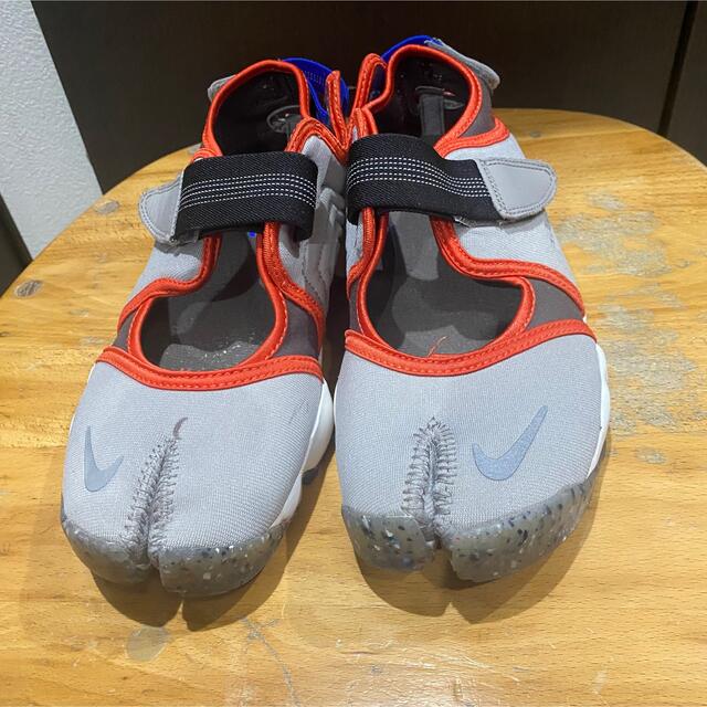 NIKE(ナイキ)のNIKE AIR RIFT 2022新作　サイズ26cm メンズの靴/シューズ(スニーカー)の商品写真