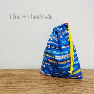 電車柄＊コップ入れ＊巾着袋　handmade(外出用品)