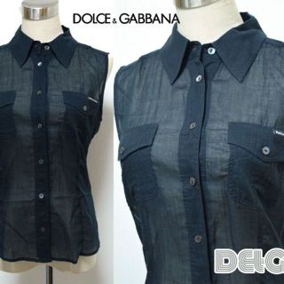 ドルチェアンドガッバーナ(DOLCE&GABBANA)のドルチェ＆ガッバーナ■ロゴタグ付きノースリーブブラウスシャツ　トップス　D&G(シャツ/ブラウス(半袖/袖なし))