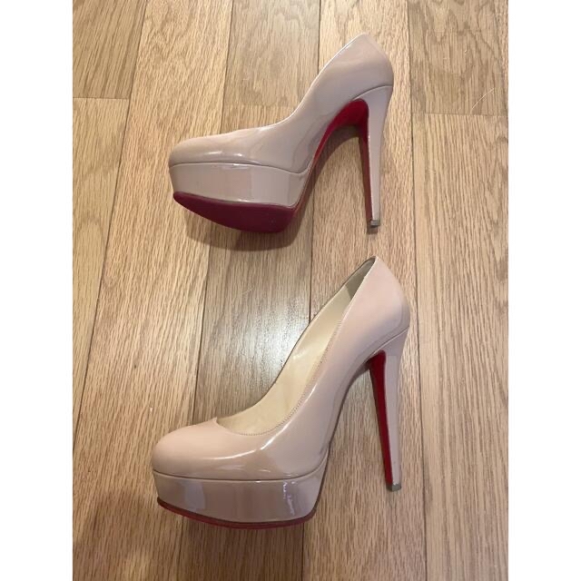 値下げしましたChristian Louboutin ビアンカ ヌード パンプス 年間定番