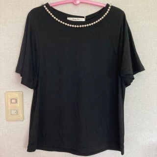 シマムラ(しまむら)のパールビジュー付きTシャツ　タグ付き未使用　しまむら　ホリデイホリック(Tシャツ(半袖/袖なし))