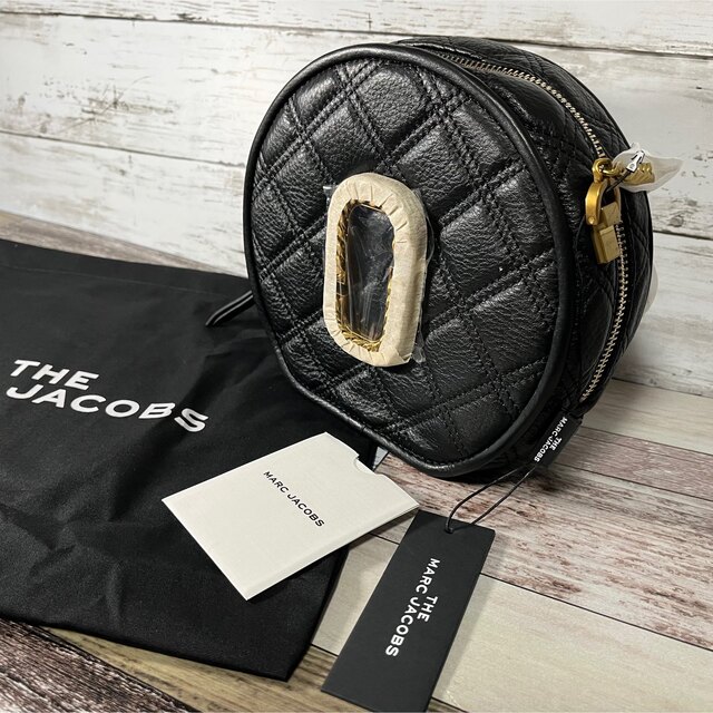 マークジェ MARC JACOBS - MARC JACOBS THE STATUS ROUND黒の通販 by