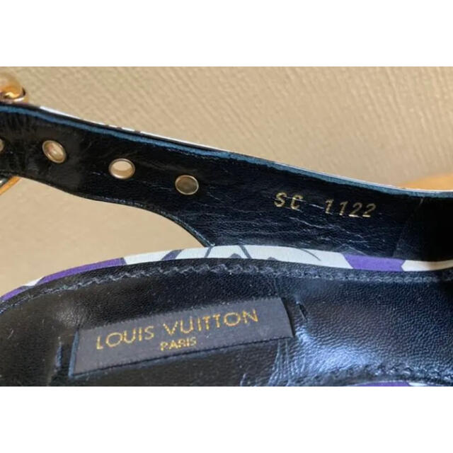 在庫お得 LOUIS 総柄 花柄 オープントゥパンプス サンダルの通販 by 9