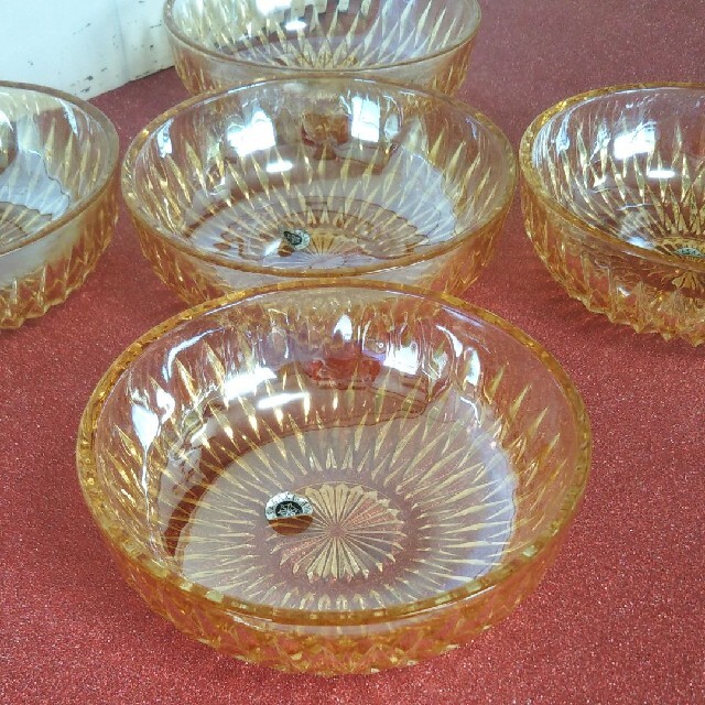 東洋佐々木ガラス(トウヨウササキガラス)のササキガラス ガラス皿 5枚セット アンバーガラス インテリア/住まい/日用品のキッチン/食器(食器)の商品写真