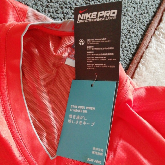 NIKE(ナイキ)のNIKE PRO トップス メンズのトップス(Tシャツ/カットソー(半袖/袖なし))の商品写真