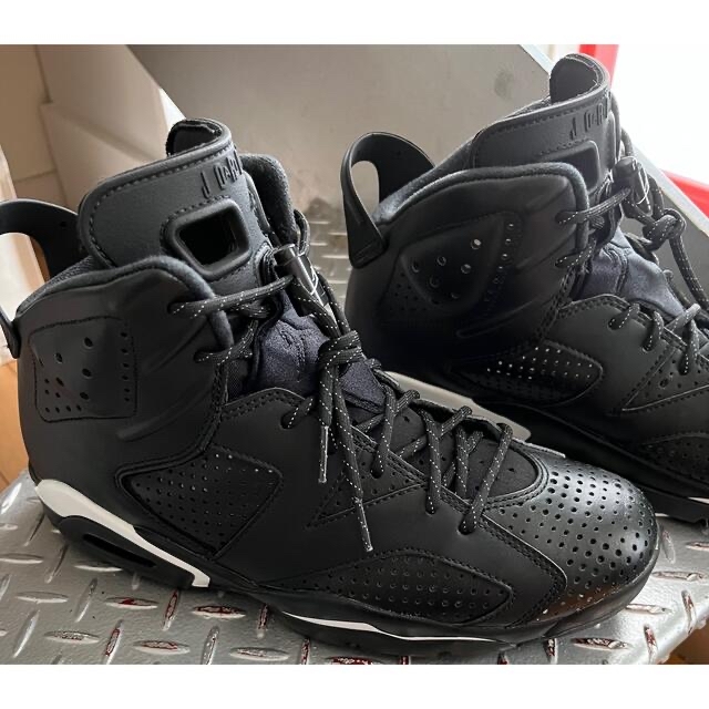 AIR JORDAN 6 RETRO BLACK CAT靴/シューズ