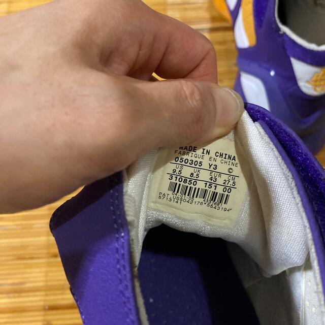 NIKE(ナイキ)のNIKE KOBE　ナイキ　コービー　レイカーズカラー メンズの靴/シューズ(スニーカー)の商品写真