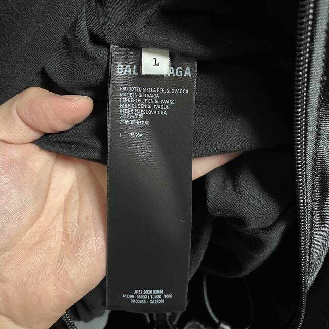 Balenciaga(バレンシアガ)のbalenciaga 21ss シャイニートラックジャケット メンズのジャケット/アウター(ナイロンジャケット)の商品写真