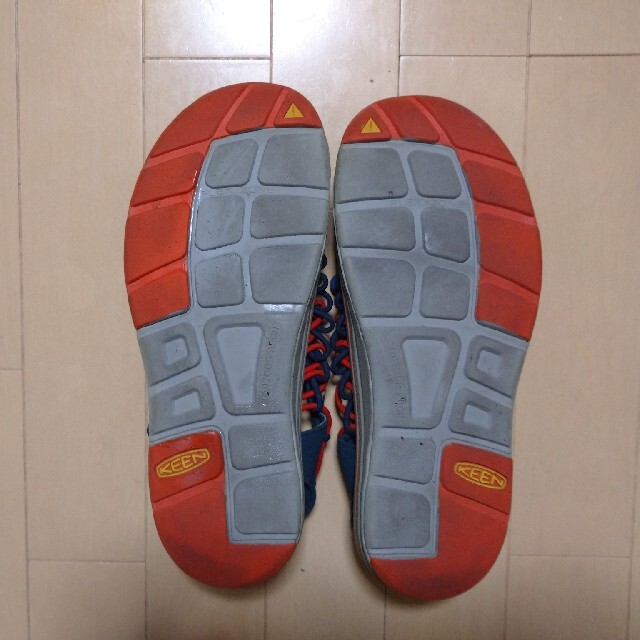 KEEN(キーン)のKEEN ユニーク メンズの靴/シューズ(サンダル)の商品写真