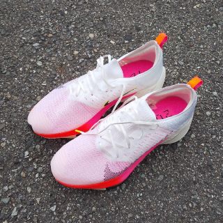 ナイキ(NIKE)のNIKEエ アズームテンポ ネクスト%　ホワイト　29.5cm(シューズ)