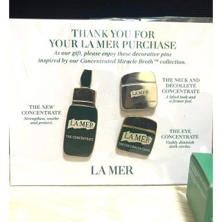 ドゥラメール(DE LA MER)の【新品未使用】ドゥラメール　DE LA MER のピン(バッジ/ピンバッジ)