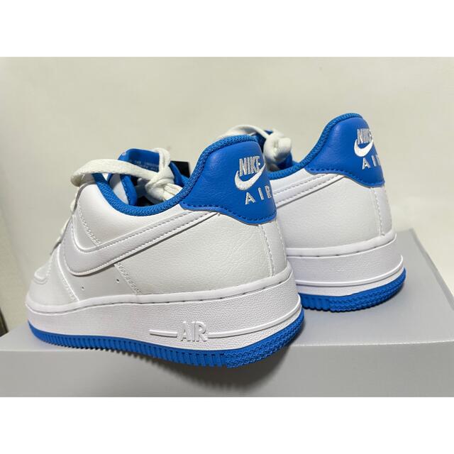 NIKE(ナイキ)の【新品】24㎝　NIKE AIR FORCE 1 ’07 ホワイト/ブルー メンズの靴/シューズ(スニーカー)の商品写真