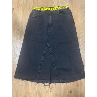 チープマンデー(CHEAP MONDAY)のcheap monday デニムスカート　ウエストゴム　サイズ34(ひざ丈スカート)