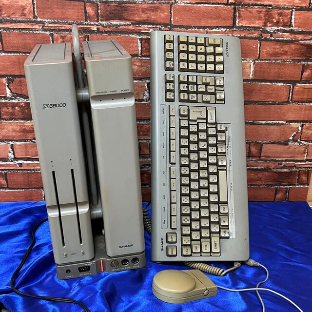 デスクトップ型PCX68000 (CZ-600CE)