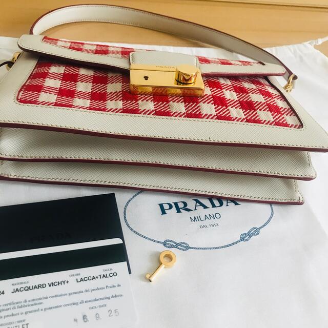 激レア　PRADA プラダ　紗栄子さん愛用　チェック　ハンドバッグ　クラッチ　赤