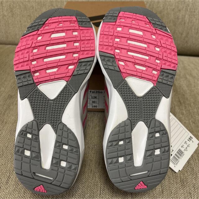 adidas(アディダス)のadidas Fai2Go ⭐︎新品未使用 キッズ/ベビー/マタニティのキッズ靴/シューズ(15cm~)(スニーカー)の商品写真