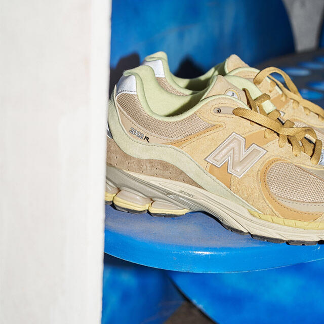 New Balance(ニューバランス)のAURALEE × New Balance M2002RE1 29cm メンズの靴/シューズ(スニーカー)の商品写真