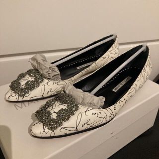 MANOLO BLAHNIK - ハンギシ フラット 限定 レザー ホワイトの通販 by ...