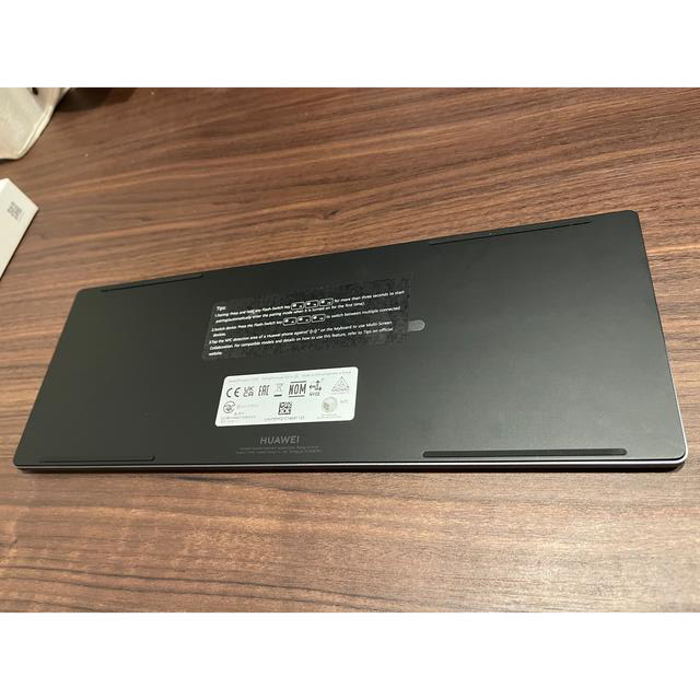 HUAWEI(ファーウェイ)のHUAWEI Ultrathin Keyboard スマホ/家電/カメラのPC/タブレット(PC周辺機器)の商品写真