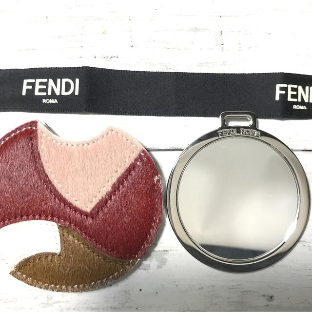 FENDI(フェンディ)のFENDIのコンパクトミラー レディースのファッション小物(ミラー)の商品写真