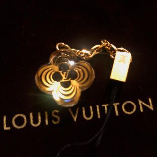 ヴィトン(LOUIS VUITTON) スマホストラップ/チャームの通販 6点 | ルイ ...
