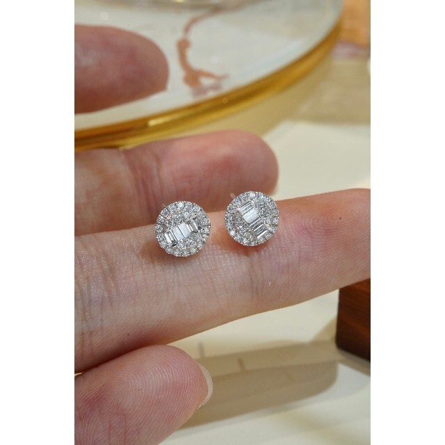 天然ダイヤモンドピアス k18の通販 by 天然ダイヤモンド&パール