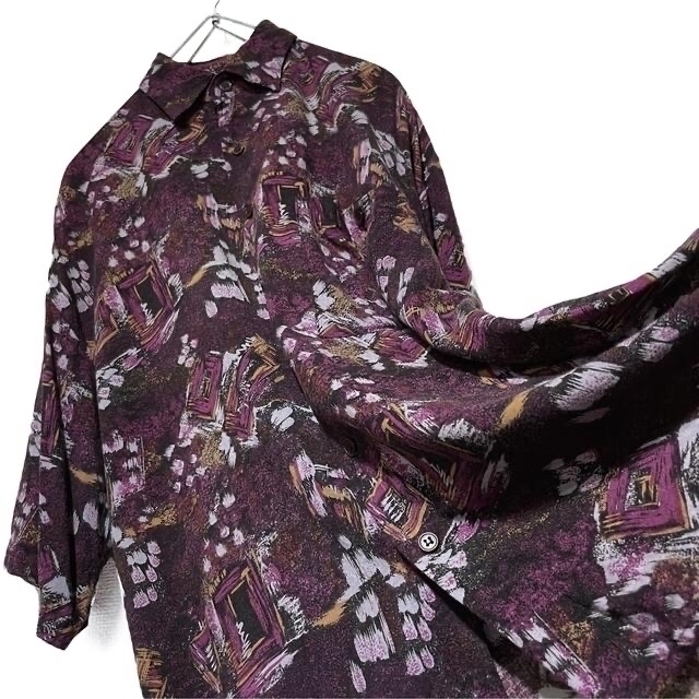 紫 パープル アート 絵画 レーヨン 個性的 総柄シャツ 古着 モード メンズのトップス(シャツ)の商品写真