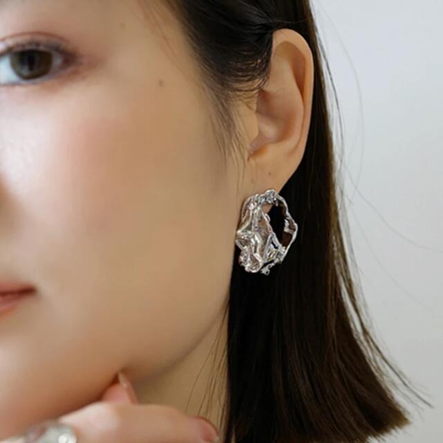 nano・universe(ナノユニバース)のNuance foil pierce gold No.882 レディースのアクセサリー(ピアス)の商品写真